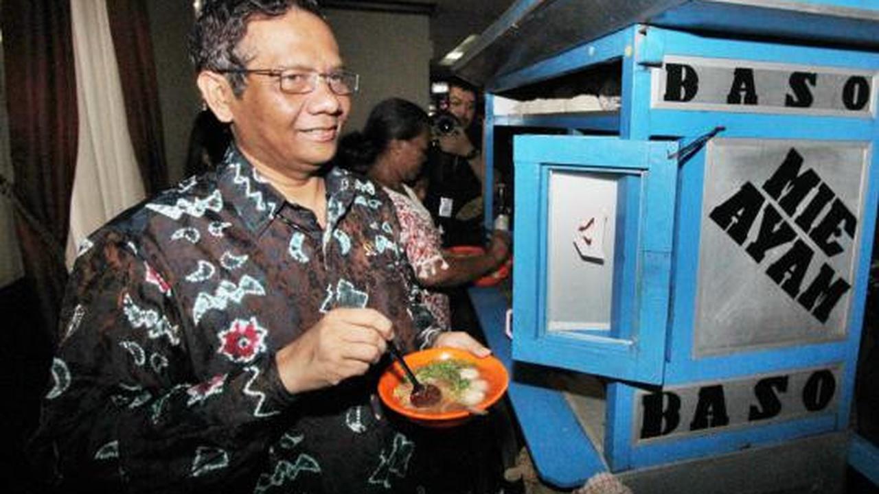 Mahfud MD beri dukungan kepada tukang bakso