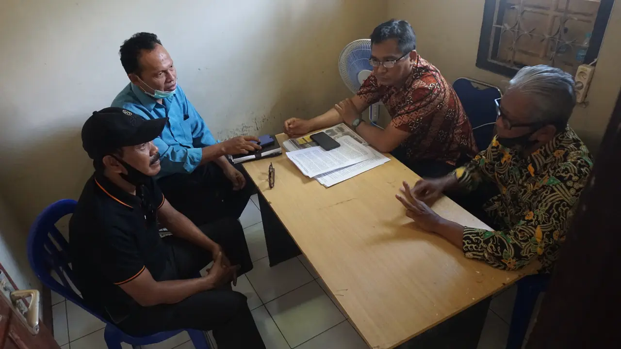 Intip Rival Gibran Saat Persiapan Latihan Debat Pilkada