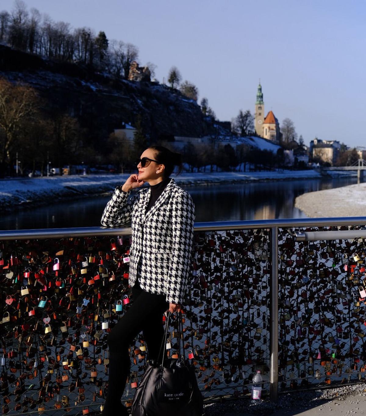 Donna Agnesia Menawan di Salzburg, Outfit Mewah dan Pesona yang Tak Luntur