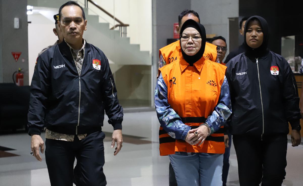 Bupati Sukoharjo Resmi Ditahan KPK