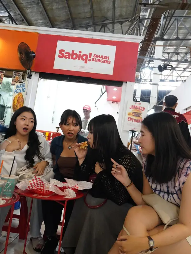 Sabiq Smash Burger Pasar Santa