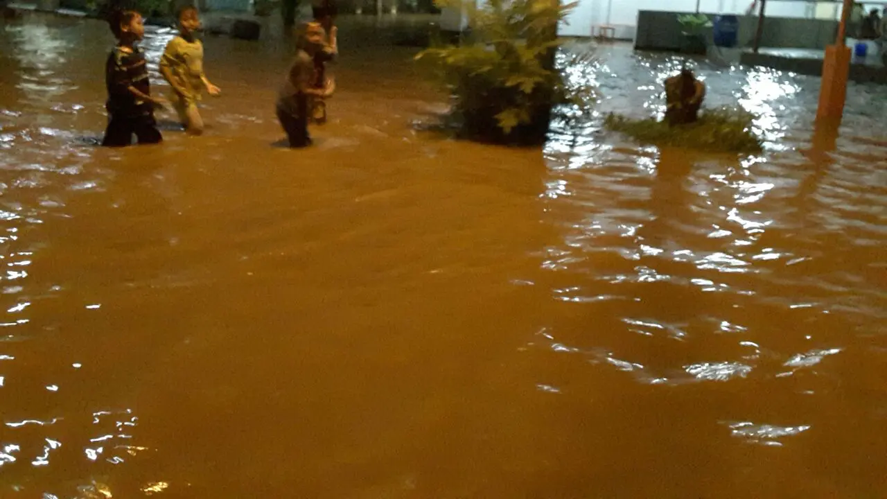 Banjir Karawang