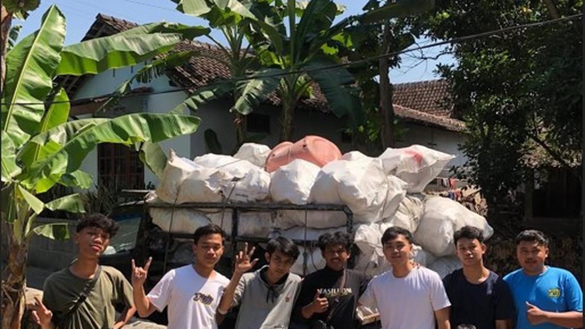 Pemuda Klaten Sulap Limbah Jadi Cuan hingga Jutaan, Berdaya Lewat Barang Bekas