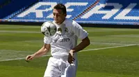 ALASAN - Mateo Kovacic membeberkan alasannya memilih bergabung bersama Real Madrid. (REUTERS/Juan Medina)