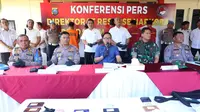 Konferensi pers pengungkapan kasus belasan ribu pil ekstasi