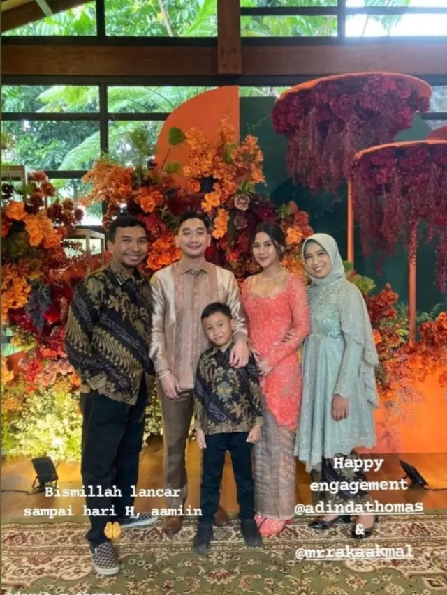 Adinda Thomas dilamar kekasih