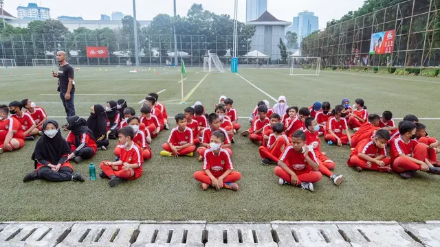Melalui Olahraga Sepak Bola, Lifebuoy Edukasi Anak Indonesia Jadi #JuaraCuciTangan di 5 Momen Penting