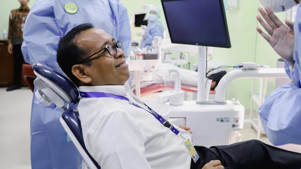 Rayakan Ultah dengan Cek Kesehatan Gratis, Menko Pratikno Jadi Menteri Pertama yang Dapat Kado dari Negara