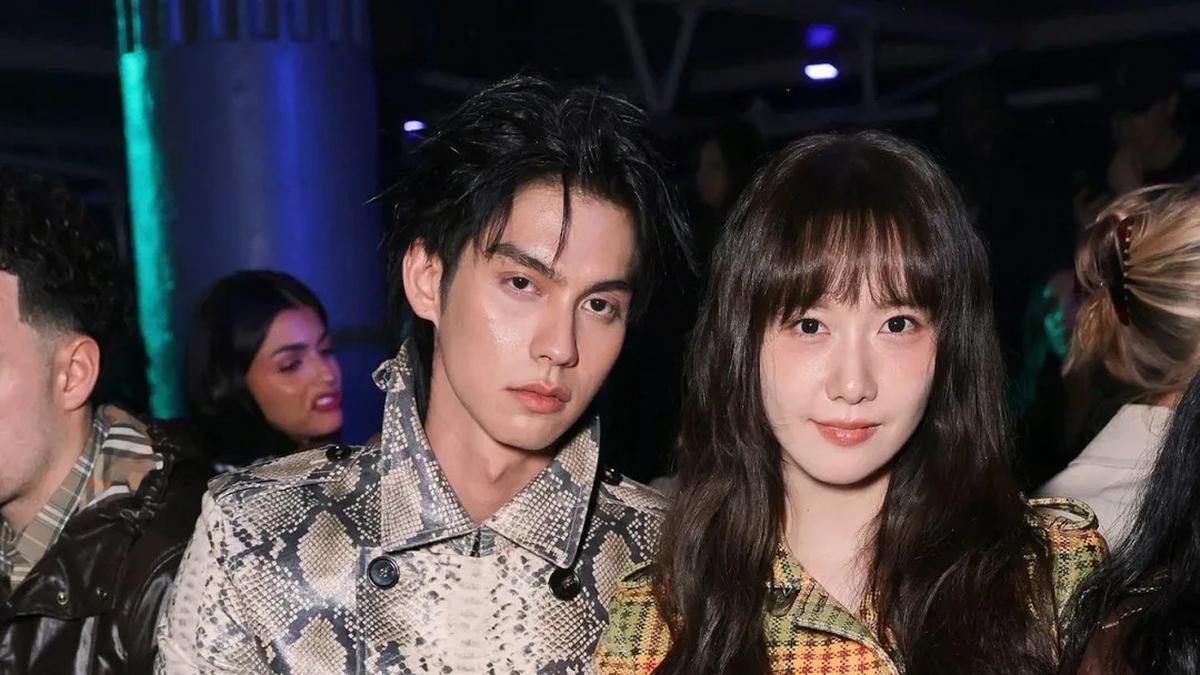 Yoona SNSD Pancarkan Aura Cute Maksimal dengan Poni Rata di London Fashion Week 2026