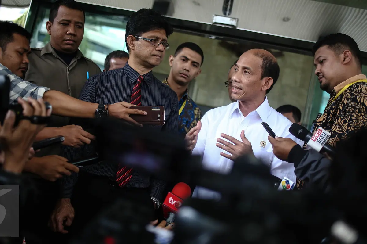 20160808-Ingin Perkuat Kerjasama, Menteri ESDM Kunjungi KPK