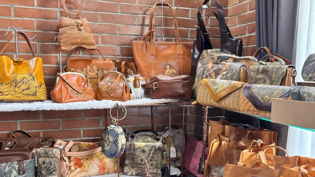 Tas Kulit Tio Handicraft