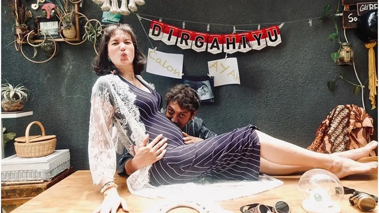 Hamil Anak Pertama, Ini 6 Potret Baby Bump Nadine Chandrawinata