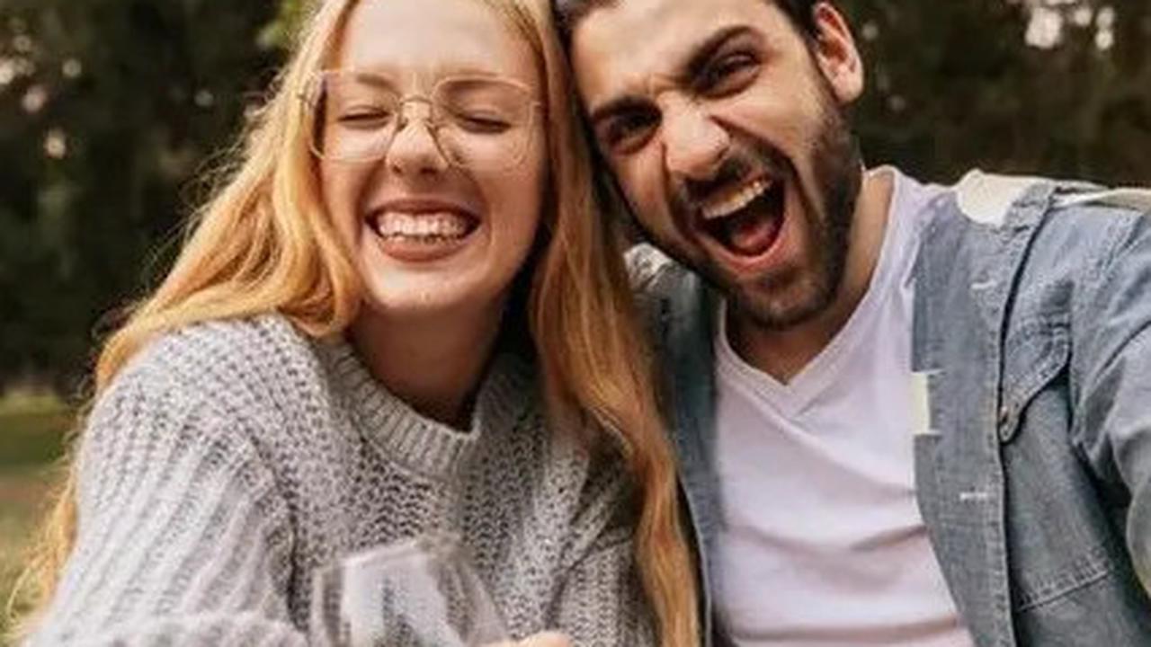 5 Tanda Cinta yang Berbalas dari Pasanganmu