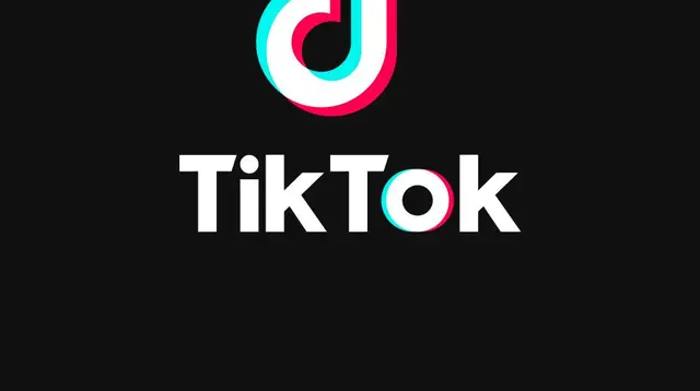 What is the "Group 7" trend that's making the rounds on TikTok? This viral trend started with singer Sophia James' song.