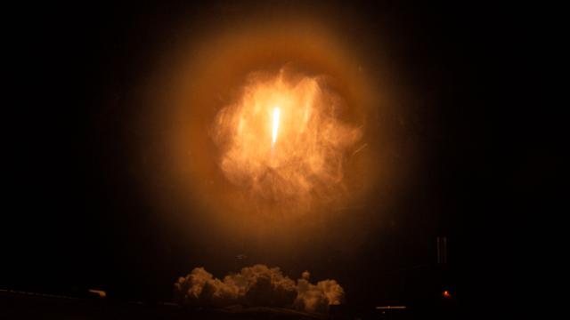 SpaceX Falcon 9 Kirim Awak Baru ke Stasiun Luar Angkasa Internasional