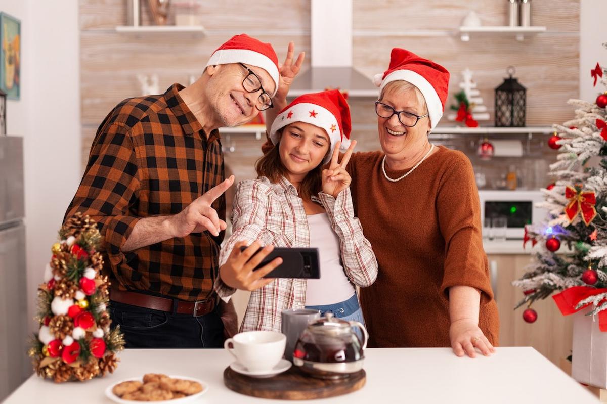 Natal di Bulan November