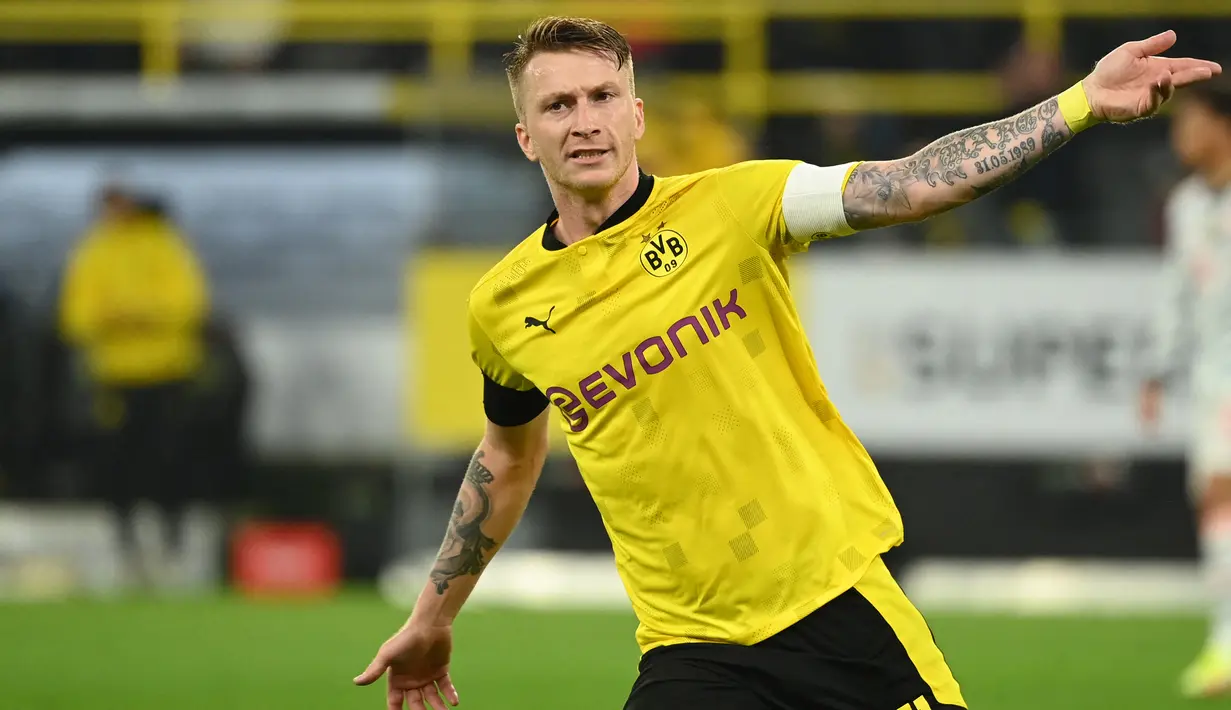 Marco Reus. Gelandang Spanyol ini pernah dilepas Borussia Dortmund secara gratis ke Rot Weiss Ahlen pada awal musim 2006/2007. Pada awal musim 2012/2013 Borussia Dortmund memulangkannya kembali hingga kini dari Borussia Monchengladbach dengan nilai mencapai 17 juta euro. (AFP/Ina Fassbender)