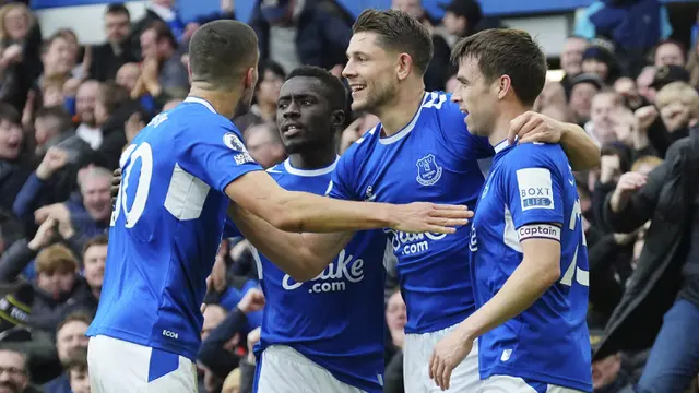 Foto: Sean Dyche Hidupkan Sinyal Kebangkitan Everton setelah Hentikan Rentetan 13 Laga Tak Terkalahkan Arsenal di Liga Inggris