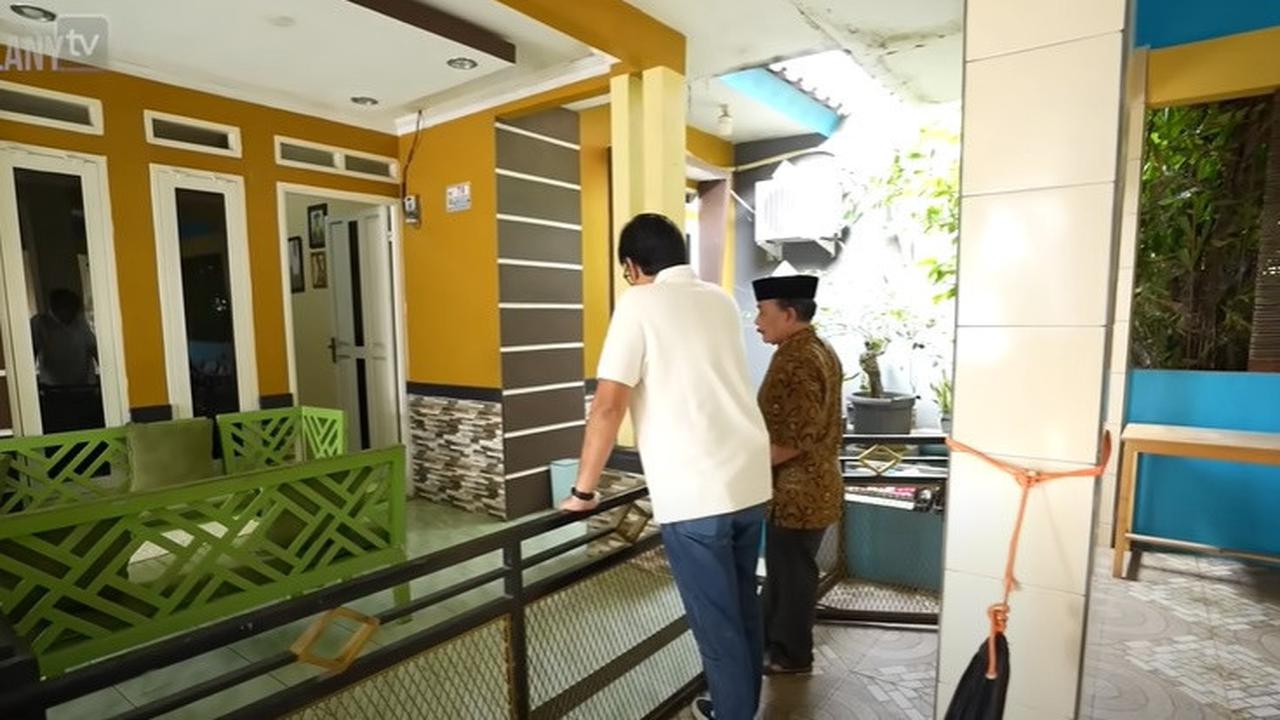 8 Potret Rumah Haji Bolot di Parung, Berkonsep ala Betawi - Punya Halaman Luas Seperti Aula