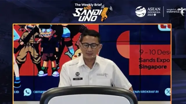 Sandiaga Uno saat The Weekly Brief with Sandi Uno membahas soal komik Indonesia