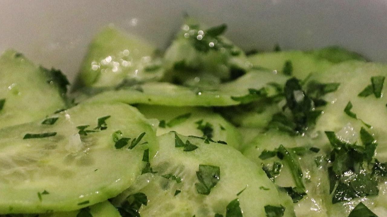 8 Manfaat Salad Timun untuk Kesehatan, Menurunkan Risiko Penyakit Jantung