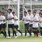 Sesi latihan Timnas Indonesia U-16 di Lapangan UII, Sleman (18/2/2020). (Bola.com/Vincentius Atmaja)