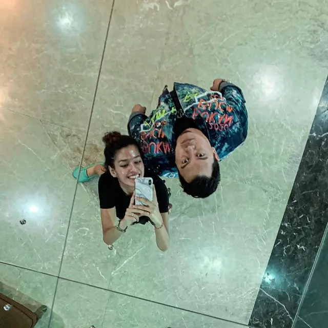 Momen Manis Susan Sameh dan Chandra Liow (sumber: instagram/chandraliow)