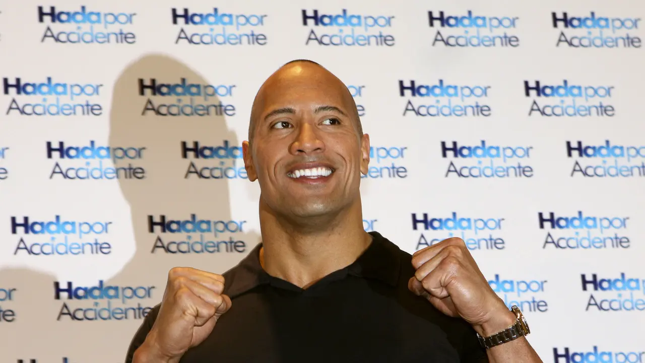 [Bintang] Dwayne Johnson