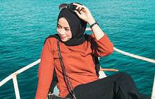 6 Ide OOTD Hijab Pantai yang Simpel dan Nyaman, Sempurna untuk Berfoto dan Bermain Air