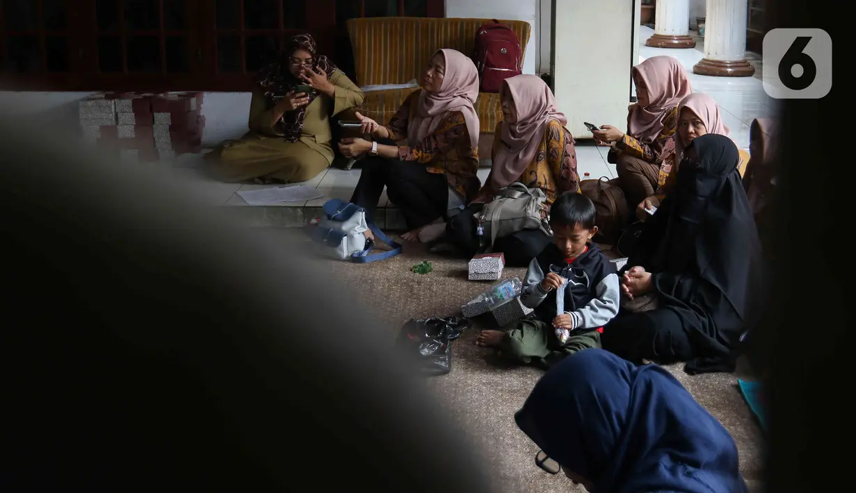 Program ini diharapkan dapat diaplikasikan oleh warga yang tinggal di pemukiman padat penduduk dan memperbanyak kegiatan urban farming di Jakarta. (Liputan6.com/Herman Zakharia)