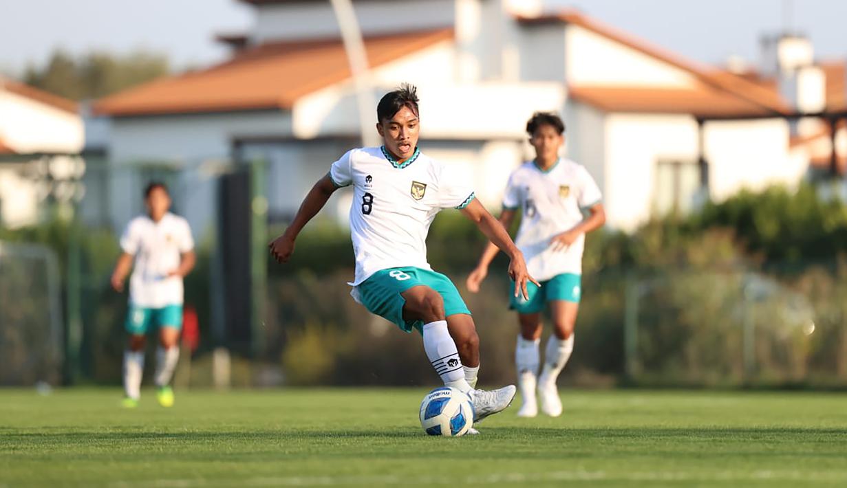 Timnas Indonesia U-20 kembali tertinggal 1-2 pada menit ke-55. Kali ini giliran Garuda Nusantara yang dihukum tendangan penalti yang mampu dimanfaatkan menjadi gol oleh pemain Antalyaspor U-20. (Dok. PSSI)