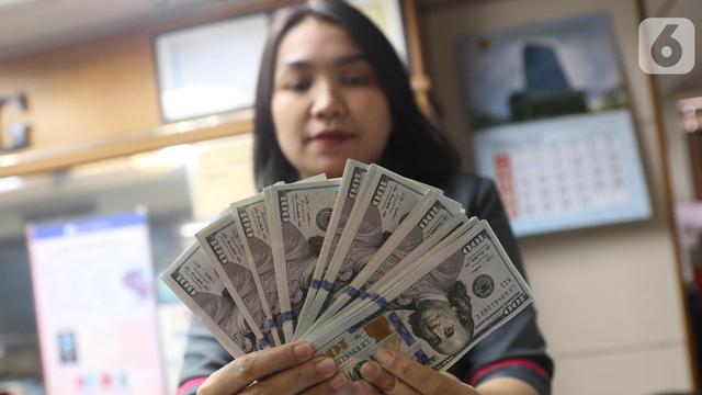 Rupiah Masih Tertahan di Zona Merah