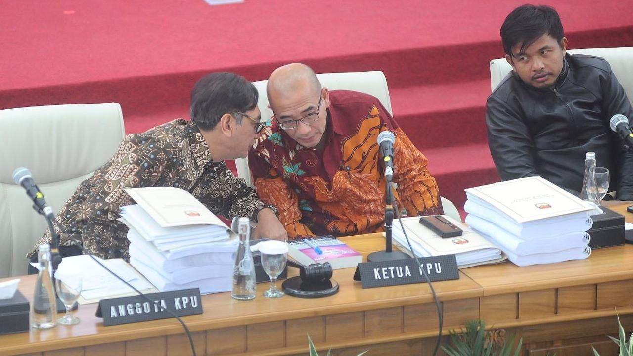 Idham membenarkan, saat ini pihaknya tak lagi menampilkan diagram lingkaran dalam aplikasi Sirekap untuk publik dengan alamat pemilu2024.kpu.go.id.&nbsp;