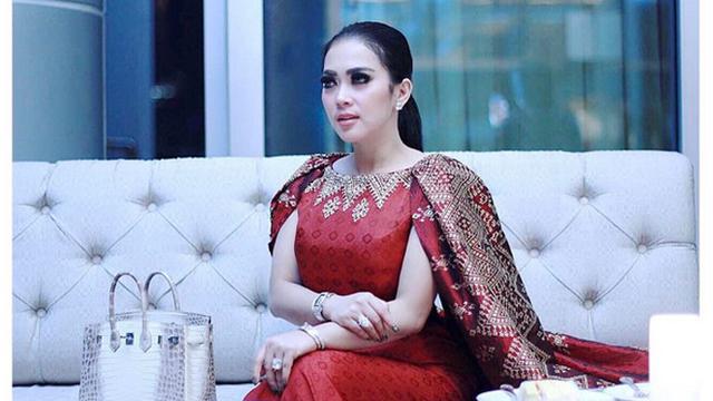 [Bintang] Syahrini
