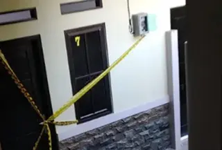 Rumah kontrakan di Jatisampurna, Kota Bekasi, yang menjadi TKP penemuan jasad balita penuh luka tusuk. (Liputan6.com/ Dok Ist)