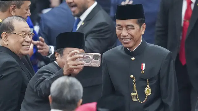 Baju Adat Betawi Jokowi di Sidang Tahunan MPR