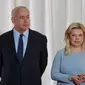 Benjamin Netanyahu dan Sara, istrinya (AFP)