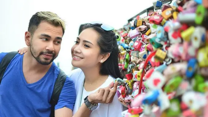 [Bintang] Raffi Ahmad dan Nagita Slavina