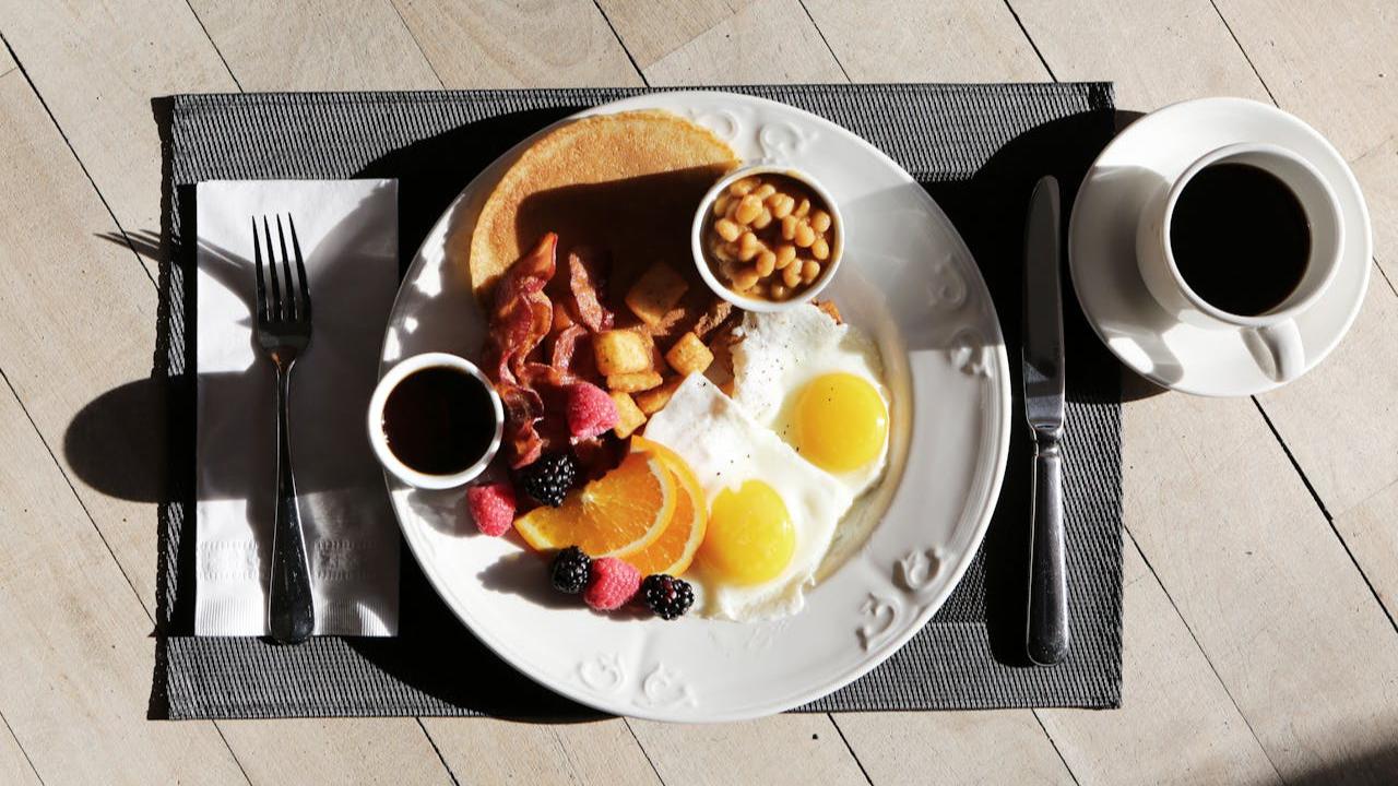 Ilustrasi Sarapan