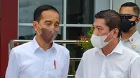 Ketua Relawan Solmet bertemu Jokowi di sela peresmian Bandara Trunojoyo Madura. (Ist).