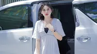 Selebgram Candra Dewi Maharani Ungkap Kisah Pahit Sebelum Sukses di Dunia Bisnis