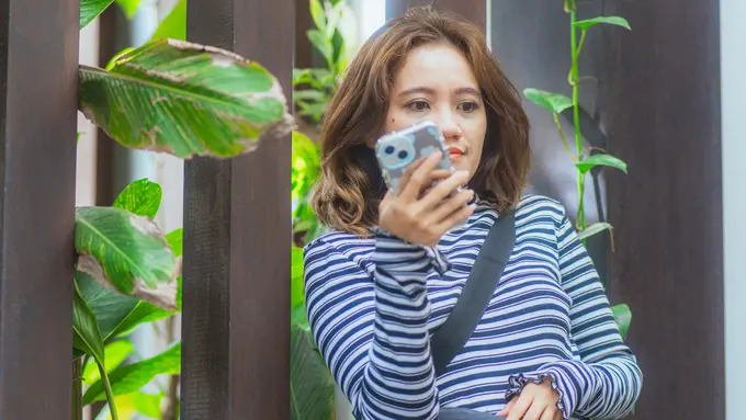 wanita maret menyukai seseorang