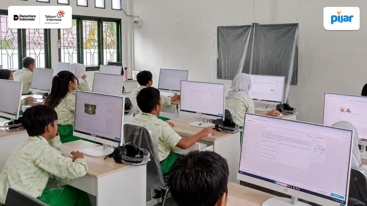 Telkom Perluas Pemanfaatan PIJAR, Jangkau 2.000 Sekolah dan 718 Ribu Peserta di Indonesi