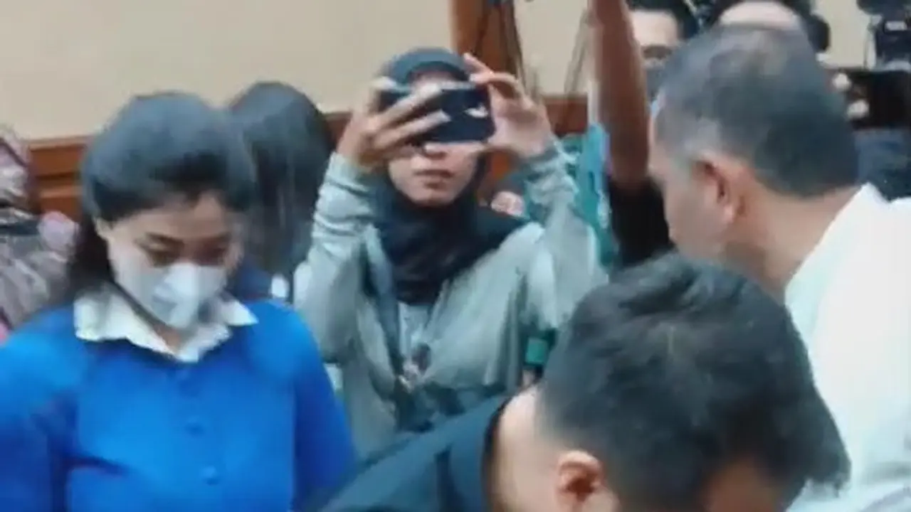Mantan Menteri Pertanian Syahrul Yasin Limpo (SYL) kembali menjalani sidang perkara gratifikasi dan pemerasan.