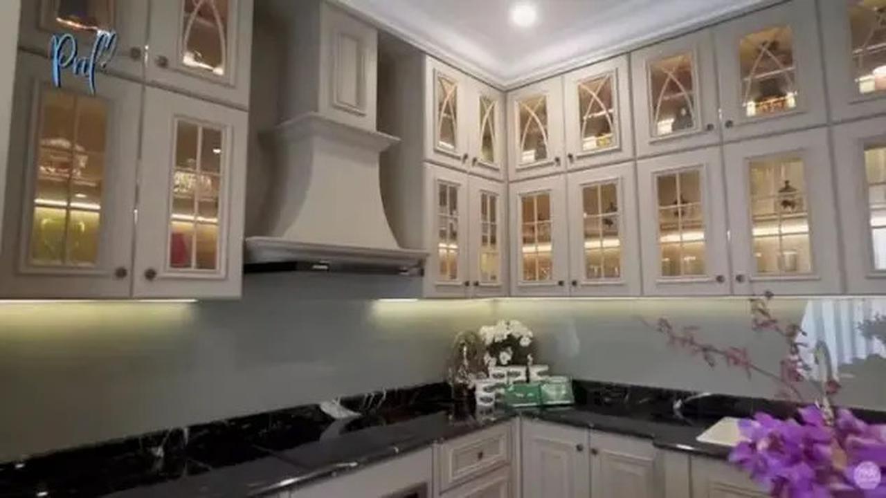 Potret Dapur Mewah Prilly Latuconsina, Miliki Desain Klasik Modern