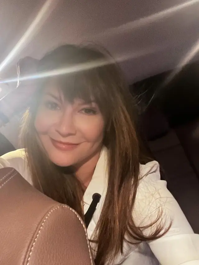 7 Potret Terbaru Tamara Bleszynski yang Kini Tampil Berponi, Makin Menawan