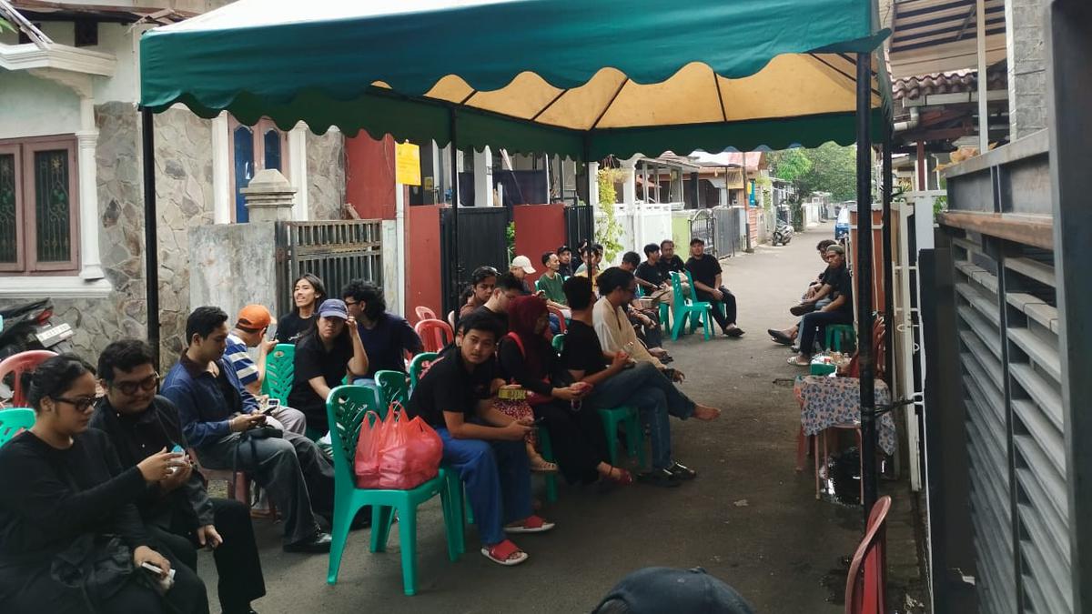 Musisi Gustiwiw Meninggal Dunia, Begini Suasana Rumah Duka