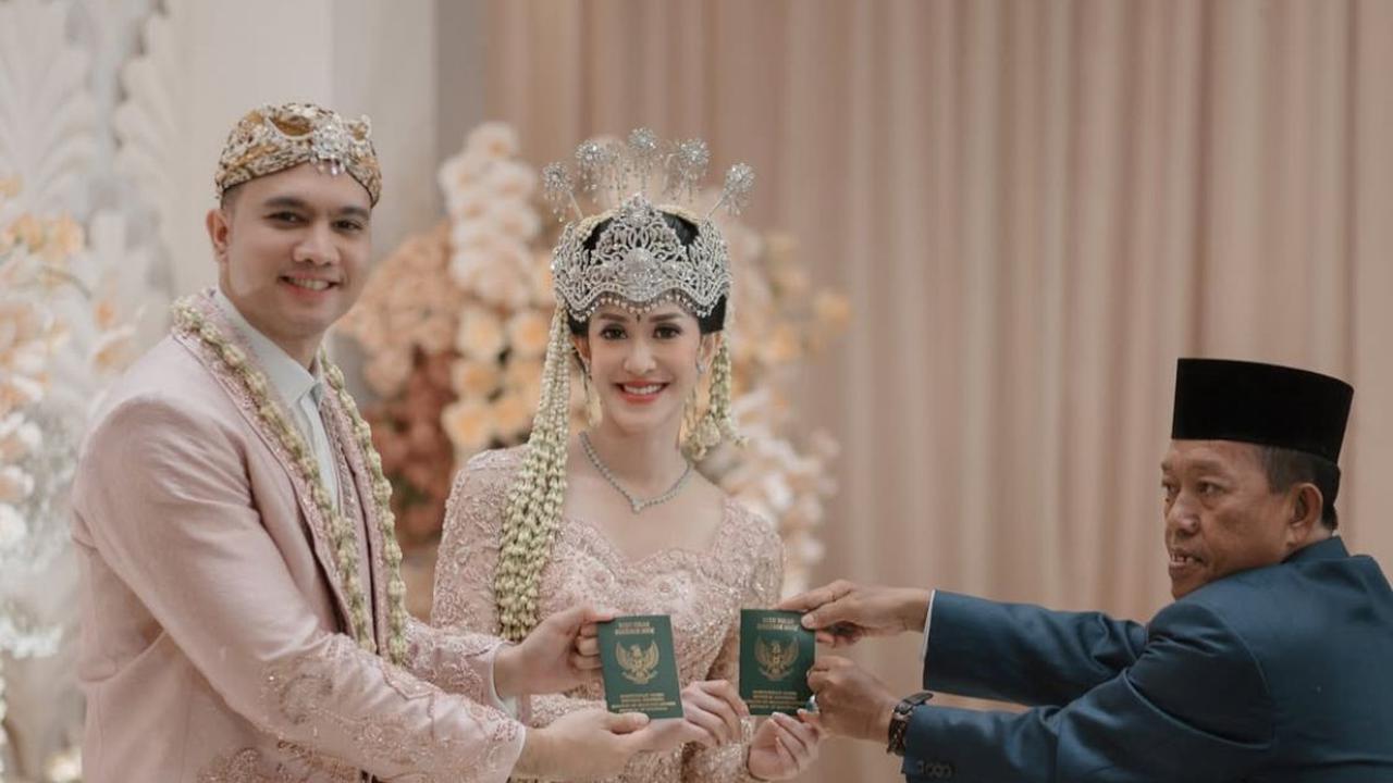 Elma Agustin Resmi Menikah dengan Ihsan Fadlur, Usung Adat Sunda yang Khidmat