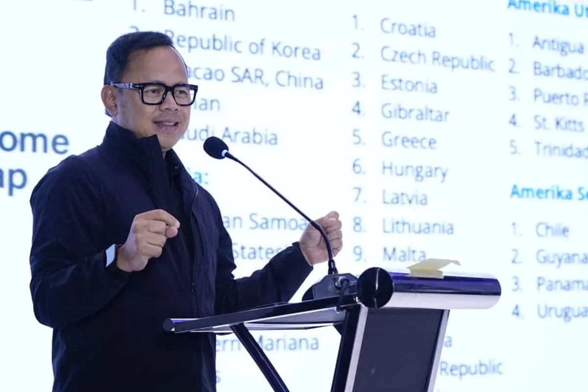 Wakil Menteri Dalam Negeri, Bima Arya Sugiarto dalam diskusi panel yang digelar Masyarakat Telematika Indonesia (MASTEL). Credit: Mastel