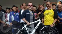 Jokowi: Kacamata Lorenzo Bagus Banget, Jangan-jangan Miliaran